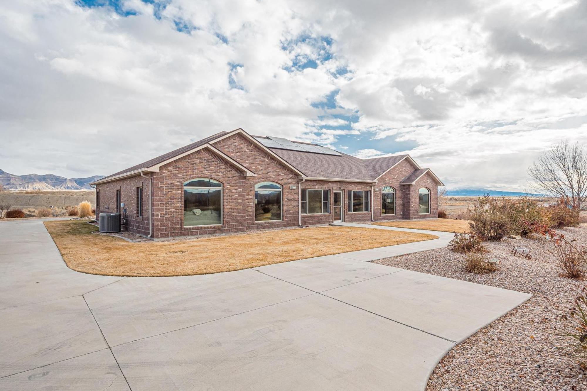 New! Hansel Home On 11 Acres Trails Out Backdoor! Fruita Exteriör bild